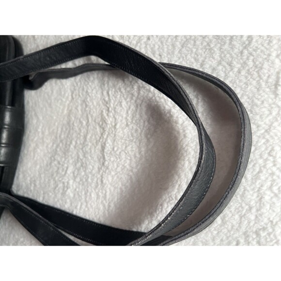 Etienne Aigner Vintage Leather Shoulder Bag Purse In Black W/ Bakelite Closure - Picture 6 of 14